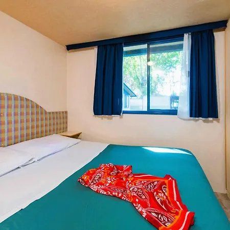 Mobilehomes In - Umbrien 24273 Ferienpark Tuoro sul Trasimeno